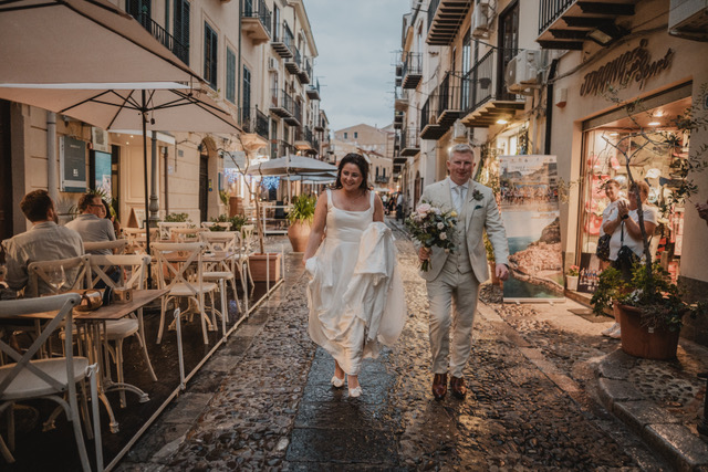 Gráinne and Phil’s evening walk through Cefalù old town