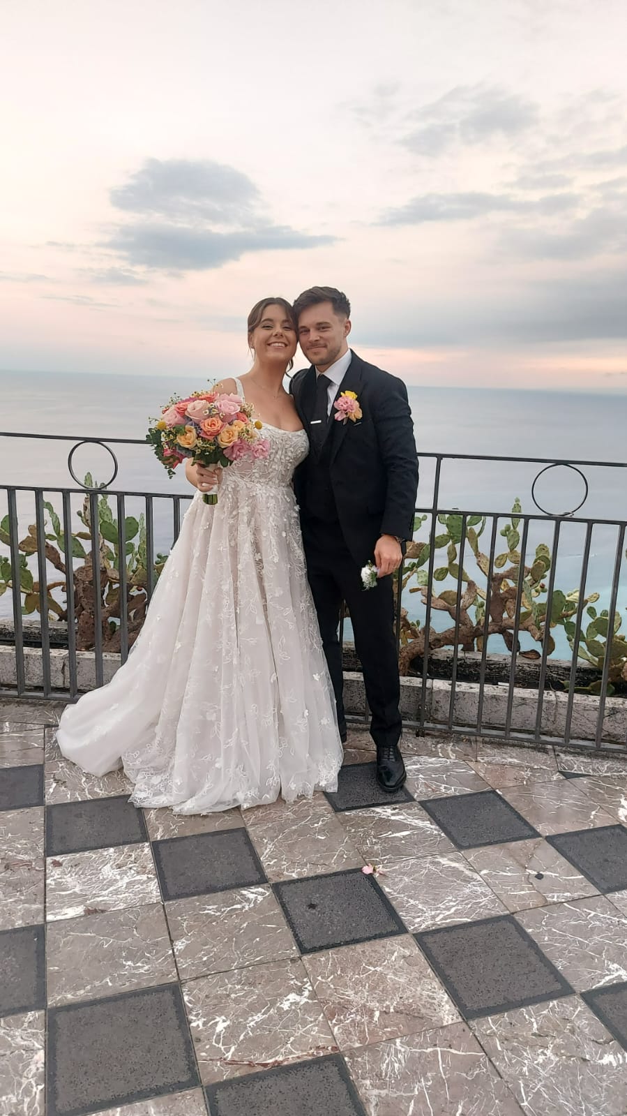 Elegant wedding terrace overlooking Taormina